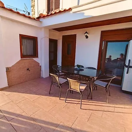 Σπίτι διακοπών House Akrothea *