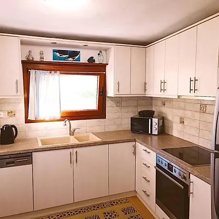 House Akrothea Holiday home *
